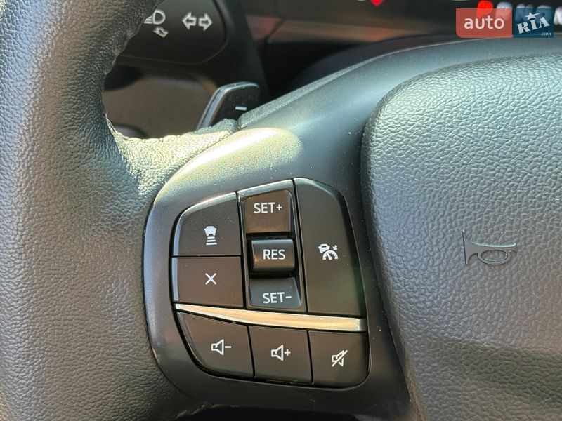 Внедорожник / Кроссовер Ford Escape 2020 в Киеве