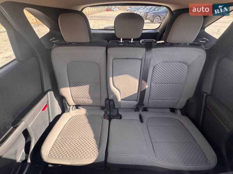 Внедорожник / Кроссовер Ford Escape 2019 в Киеве