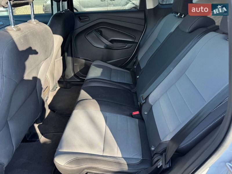 Позашляховик / Кросовер Ford Escape 2019 в Дніпрі