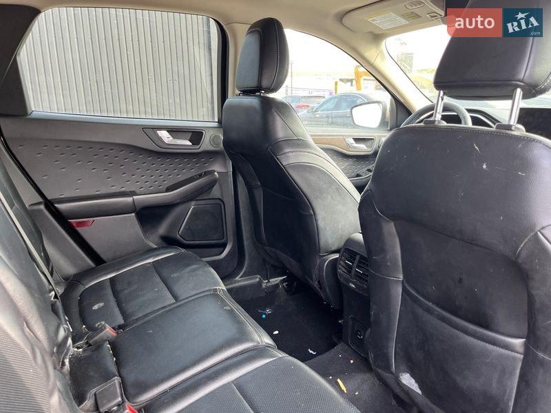 Позашляховик / Кросовер Ford Escape 2020 в Львові