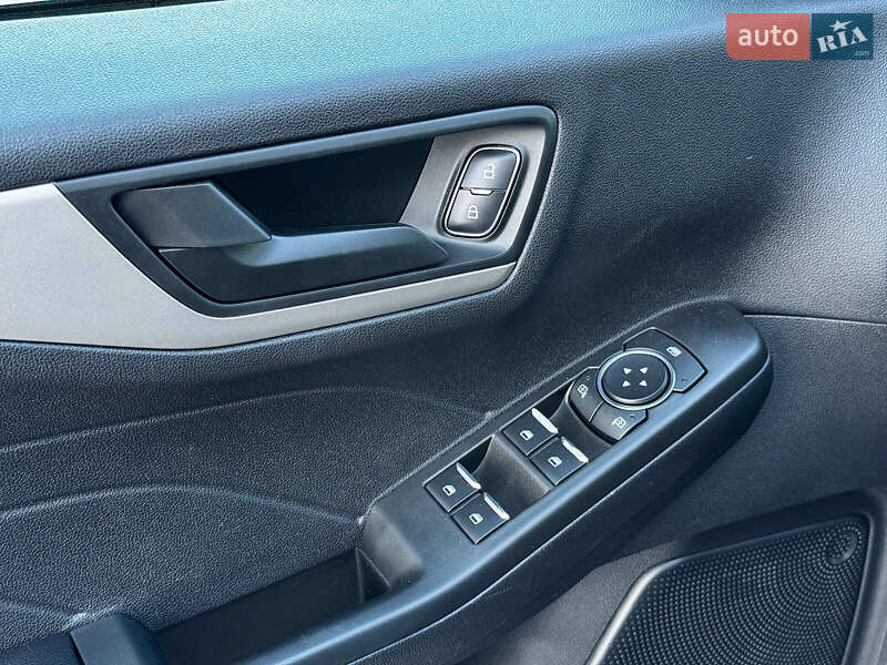 Внедорожник / Кроссовер Ford Escape 2022 в Львове