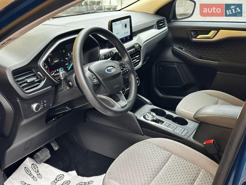 Позашляховик / Кросовер Ford Escape 2020 в Дрогобичі