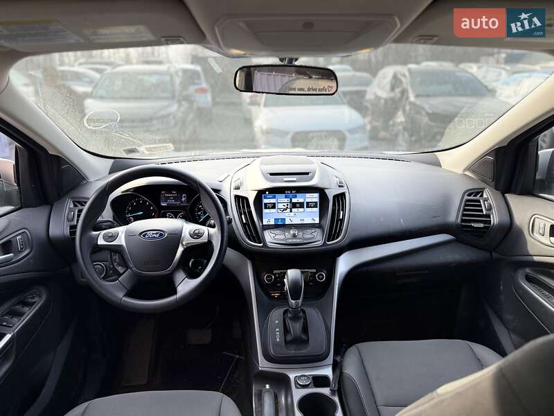 Внедорожник / Кроссовер Ford Escape 2016 в Львове