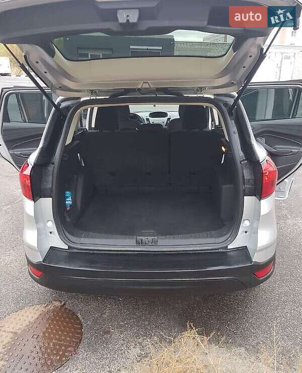 Внедорожник / Кроссовер Ford Escape 2019 в Тернополе