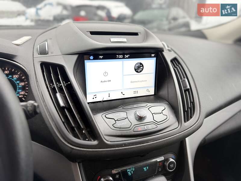 Внедорожник / Кроссовер Ford Escape 2016 в Львове