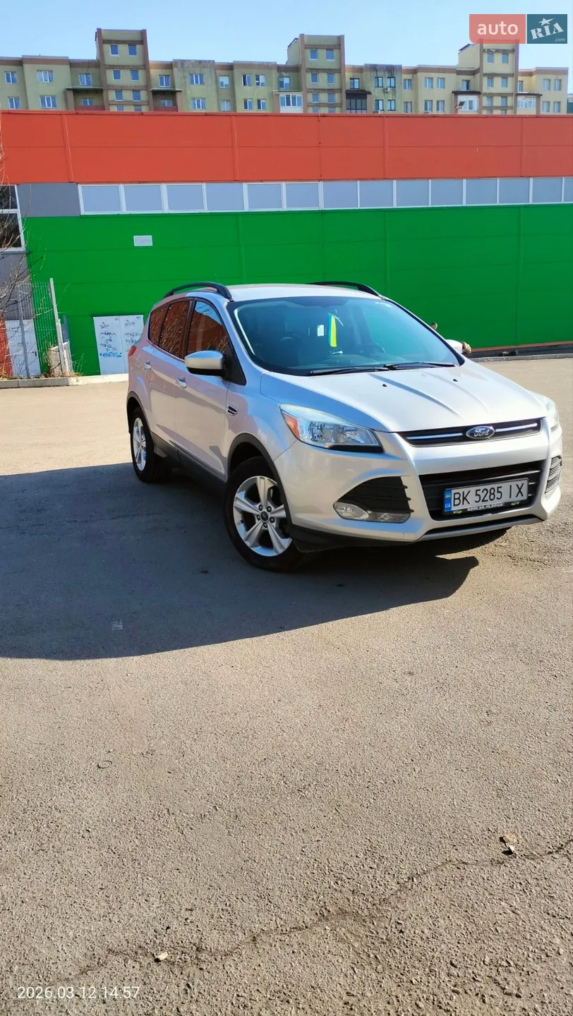 2015 Ford Escape - фото 1