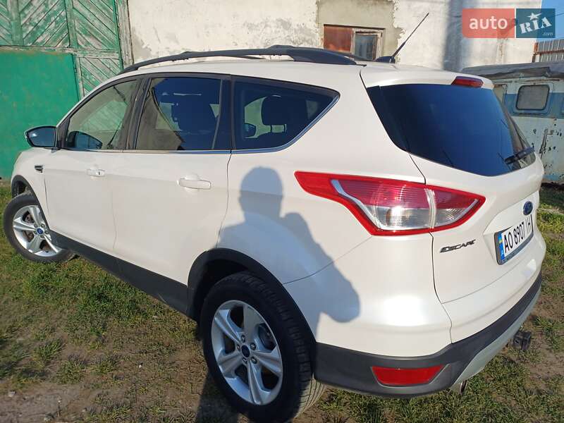 Позашляховик / Кросовер Ford Escape 2012 в Ужгороді