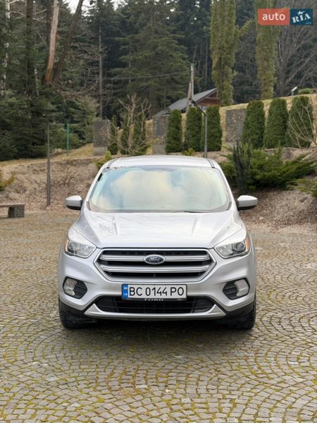 Внедорожник / Кроссовер Ford Escape 2017 в Старом Самборе фото 2 Внедорожник / Кроссовер Ford Escape 2017 в Старом Самборе