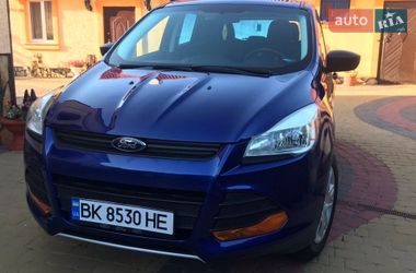 Позашляховик / Кросовер Ford Escape 2015 в Рівному