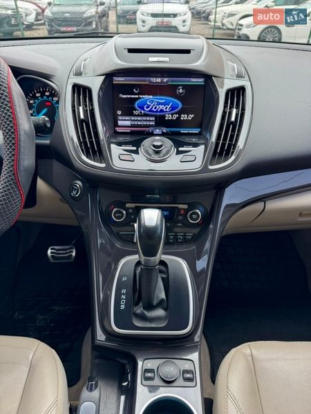 Внедорожник / Кроссовер Ford Escape 2013 в Киеве