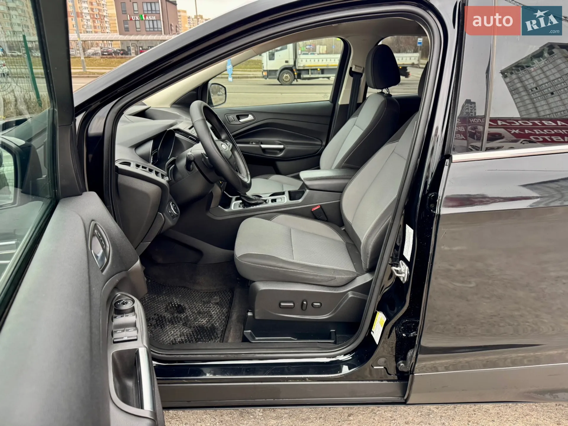 2017 Ford Escape - мініатюра 32