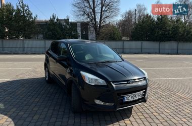 Внедорожник / Кроссовер Ford Escape 2015 в Луцке