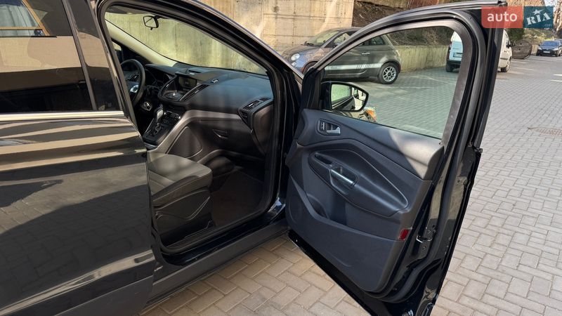 Внедорожник / Кроссовер Ford Escape 2015 в Ивано-Франковске фото 24 Внедорожник / Кроссовер Ford Escape 2015 в Ивано-Франковске