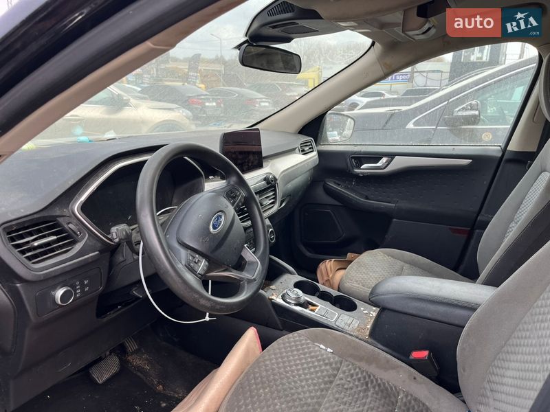 Позашляховик / Кросовер Ford Escape 2019 в Львові