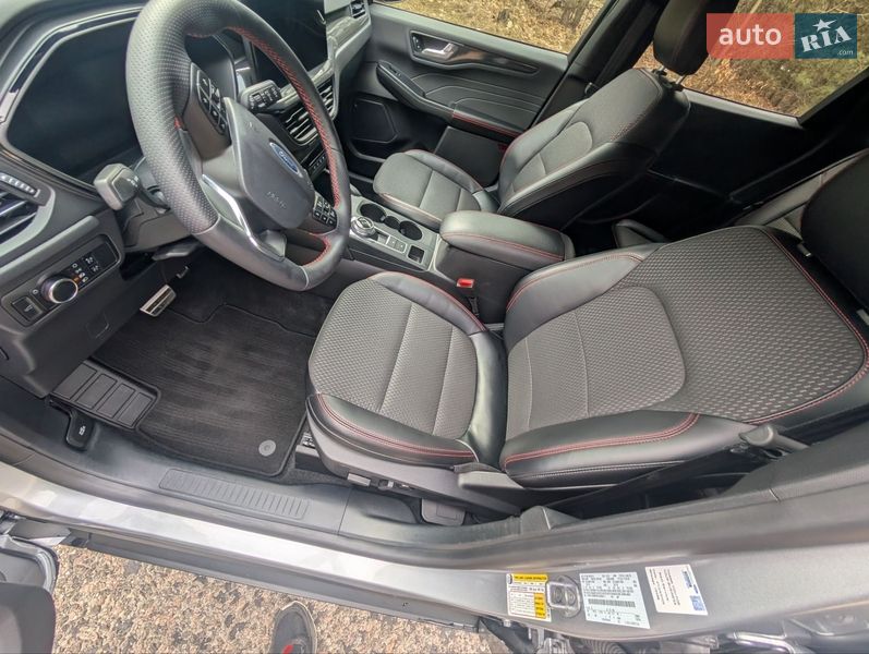 Внедорожник / Кроссовер Ford Escape 2024 в Борисполе