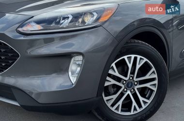 Внедорожник / Кроссовер Ford Escape 2021 в Ровно