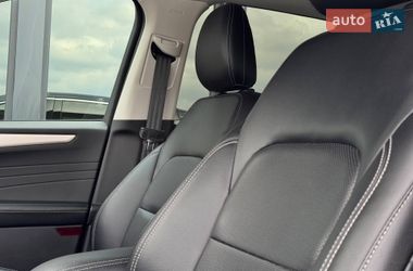 Внедорожник / Кроссовер Ford Escape 2021 в Ровно