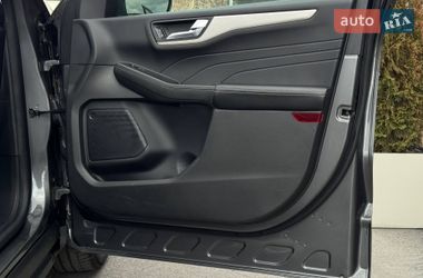 Внедорожник / Кроссовер Ford Escape 2021 в Ровно
