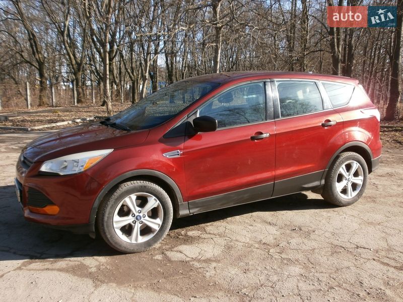 Внедорожник / Кроссовер Ford Escape 2014 в Виннице