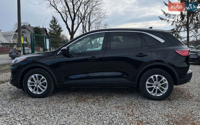 Позашляховик / Кросовер Ford Escape 2020 в Коломиї