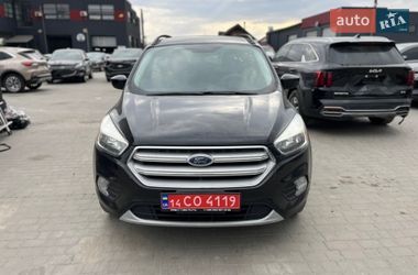 Позашляховик / Кросовер Ford Escape 2017 в Львові