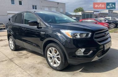 Внедорожник / Кроссовер Ford Escape 2016 в Черкассах