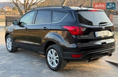 Внедорожник / Кроссовер Ford Escape 2019 в Ивано-Франковске