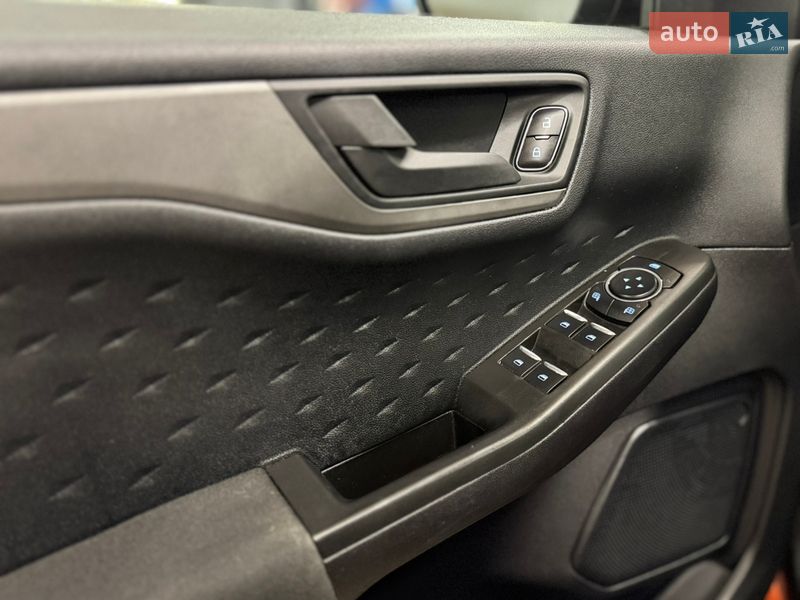 Внедорожник / Кроссовер Ford Escape 2019 в Николаеве фото 12 Внедорожник / Кроссовер Ford Escape 2019 в Николаеве