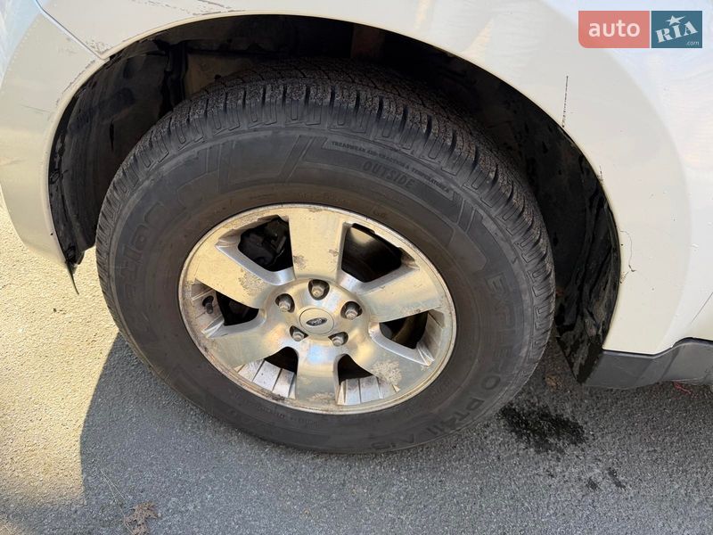 Внедорожник / Кроссовер Ford Escape 2012 в Киеве