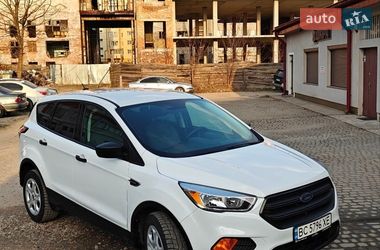 Внедорожник / Кроссовер Ford Escape 2017 в Львове