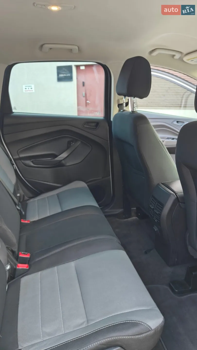 2017 Ford Escape - мініатюра 16