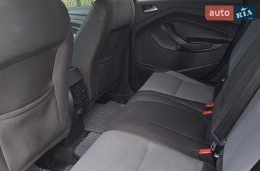 Позашляховик / Кросовер Ford Escape 2017 в Дніпрі