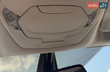 Позашляховик / Кросовер Ford Escape 2017 в Жовкві фото 16 Позашляховик / Кросовер Ford Escape 2017 в Жовкві