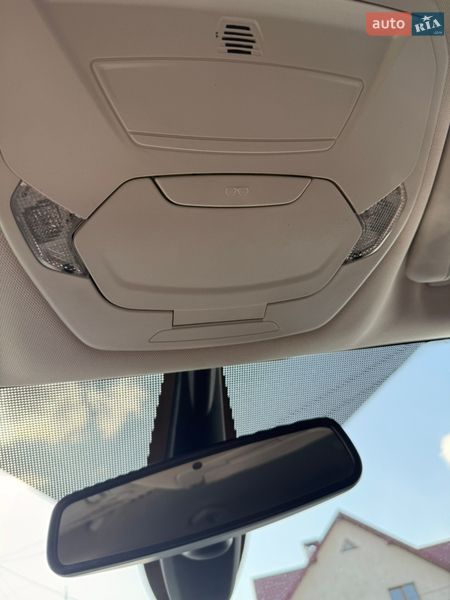 Позашляховик / Кросовер Ford Escape 2017 в Жовкві фото 12 Позашляховик / Кросовер Ford Escape 2017 в Жовкві