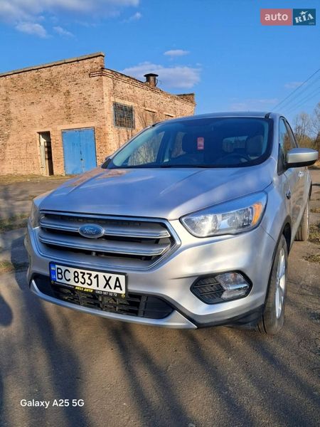 Позашляховик / Кросовер Ford Escape 2017 в Соснівці