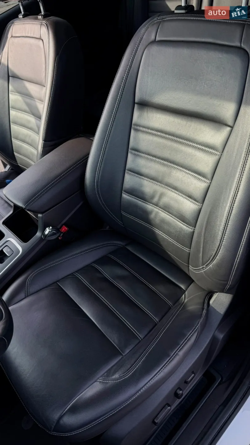 2016 Ford Escape - мініатюра 12