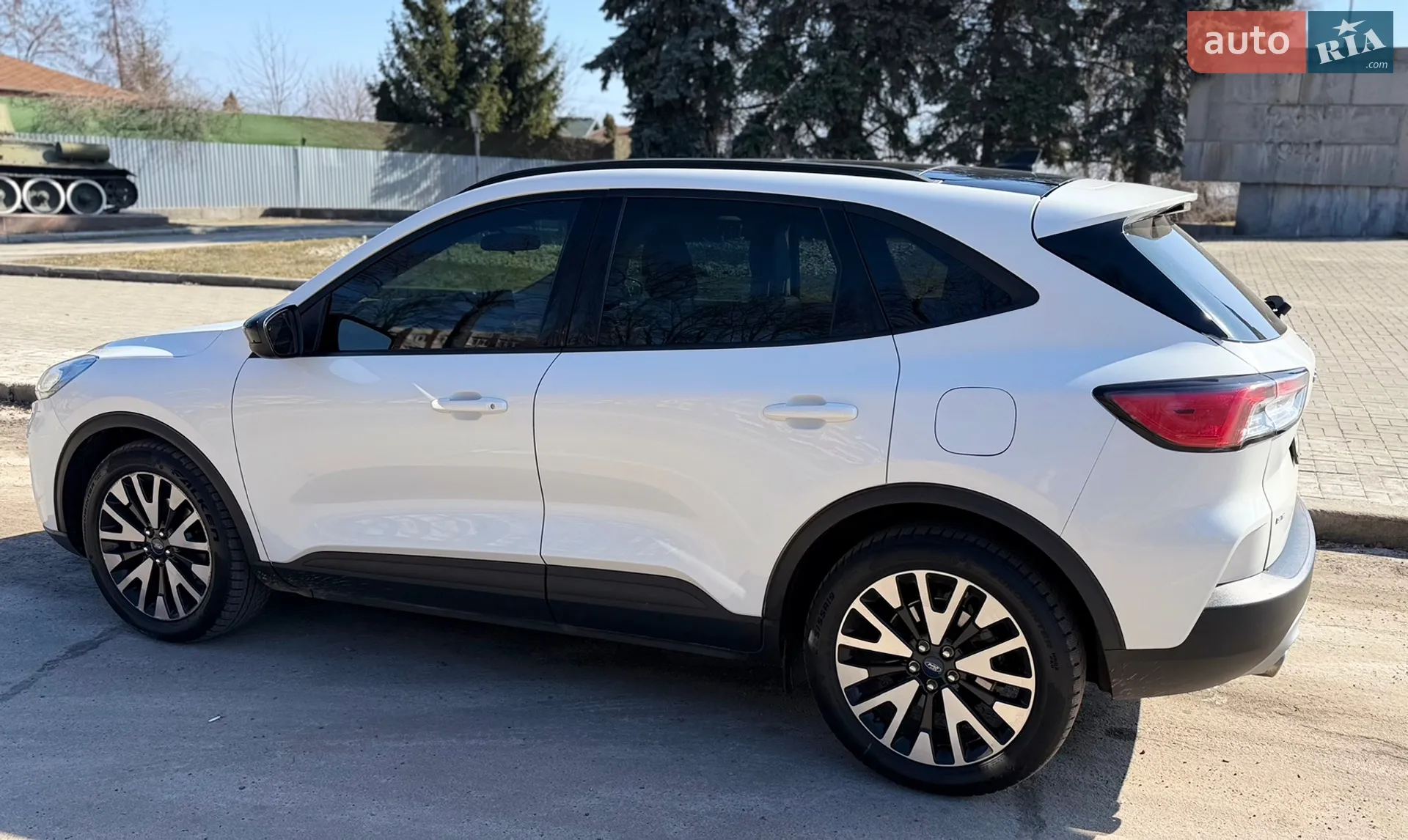 2020 Ford Escape - мініатюра 3