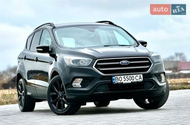 Позашляховик / Кросовер Ford Escape 2016 в Тернополі