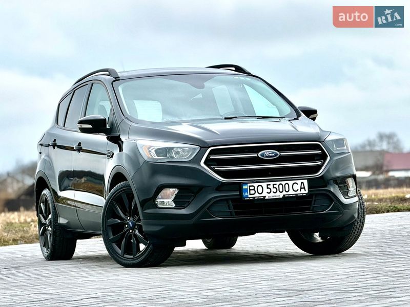 Позашляховик / Кросовер Ford Escape 2016 в Тернополі