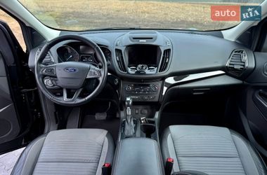 Позашляховик / Кросовер Ford Escape 2016 в Тернополі