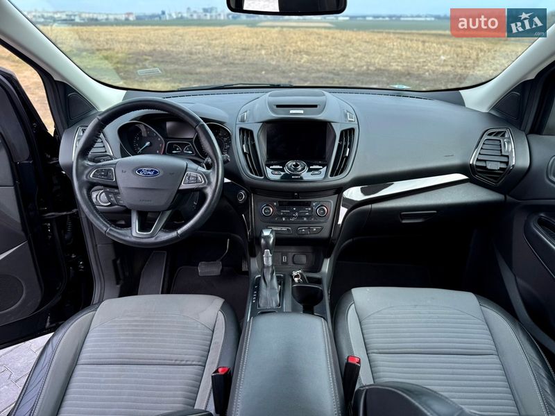 Позашляховик / Кросовер Ford Escape 2016 в Тернополі
