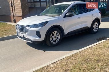 Позашляховик / Кросовер Ford Escape 2024 в Чернігові