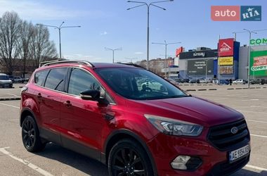 Внедорожник / Кроссовер Ford Escape 2016 в Днепре
