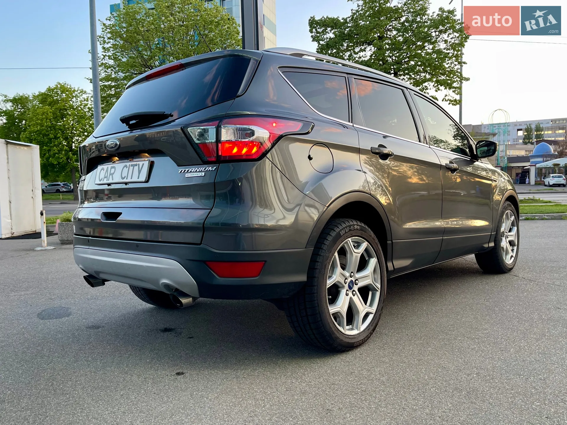 2017 Ford Escape - мініатюра 3