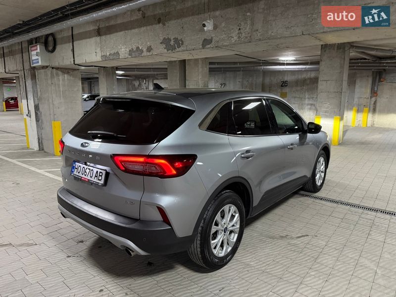 Позашляховик / Кросовер Ford Escape 2023 в Тернополі