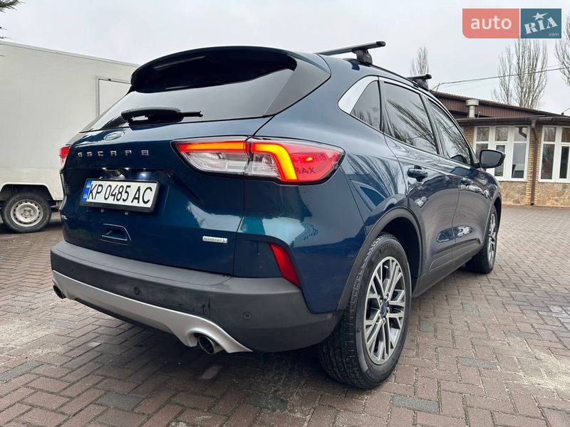 Внедорожник / Кроссовер Ford Escape 2019 в Киеве