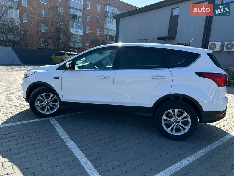 Позашляховик / Кросовер Ford Escape 2019 в Ніжині фото 23 Позашляховик / Кросовер Ford Escape 2019 в Ніжині