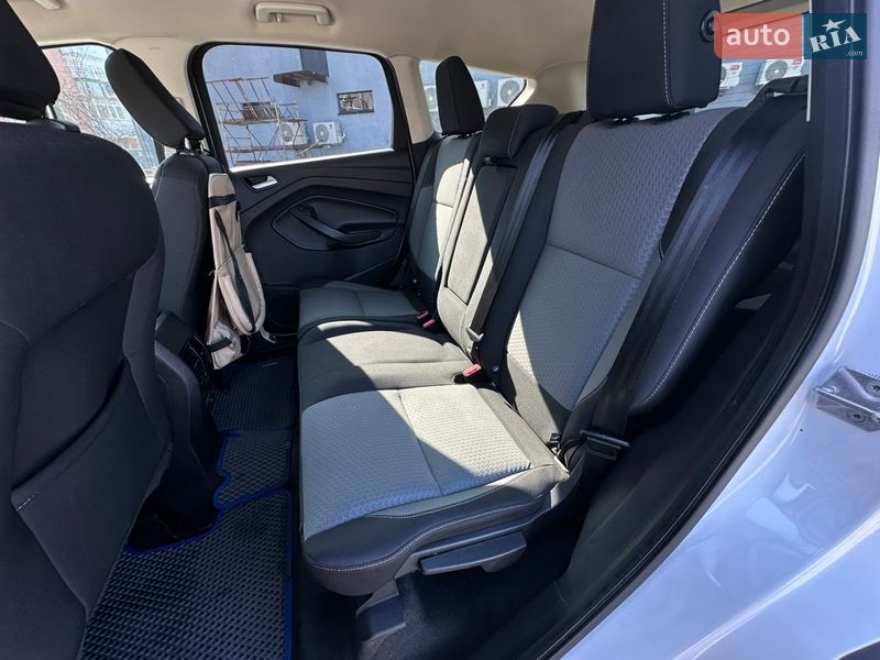 Позашляховик / Кросовер Ford Escape 2019 в Ніжині фото 41 Позашляховик / Кросовер Ford Escape 2019 в Ніжині