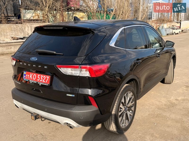 Внедорожник / Кроссовер Ford Escape 2019 в Киеве