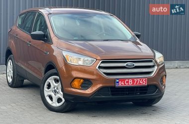 Позашляховик / Кросовер Ford Escape 2016 в Кременчуці